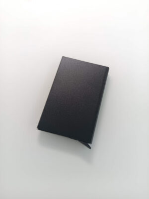 Graveeritav pop-up kaardihoidja