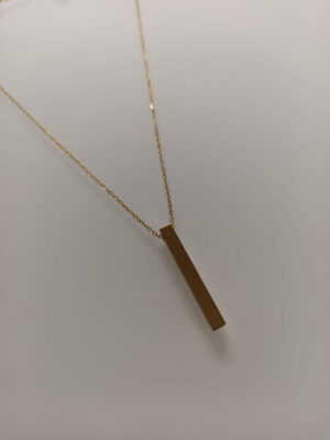 Graveeritav minimalistlik ristkülikripatsiga kaelakee