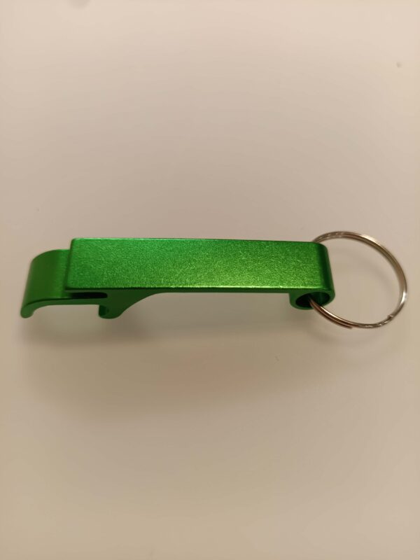 Graveeritav alumiiniumist pudeliavaja-võtmehoidja